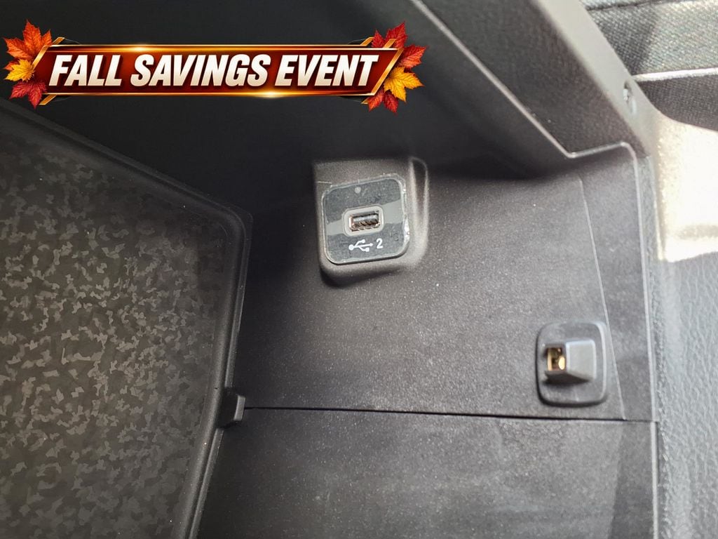 Used 2025 Black Clearcoat Jeep Sahara image 21