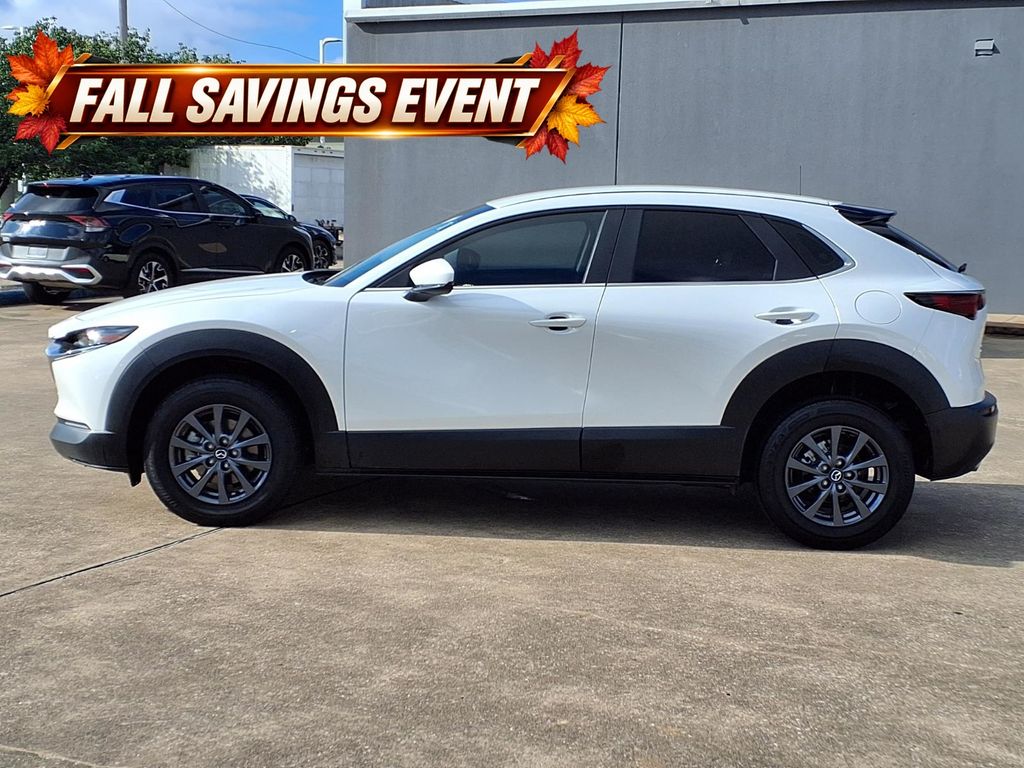 Used 2025 Snowflake White Pearl Mica Mazda 2.5 S image 5