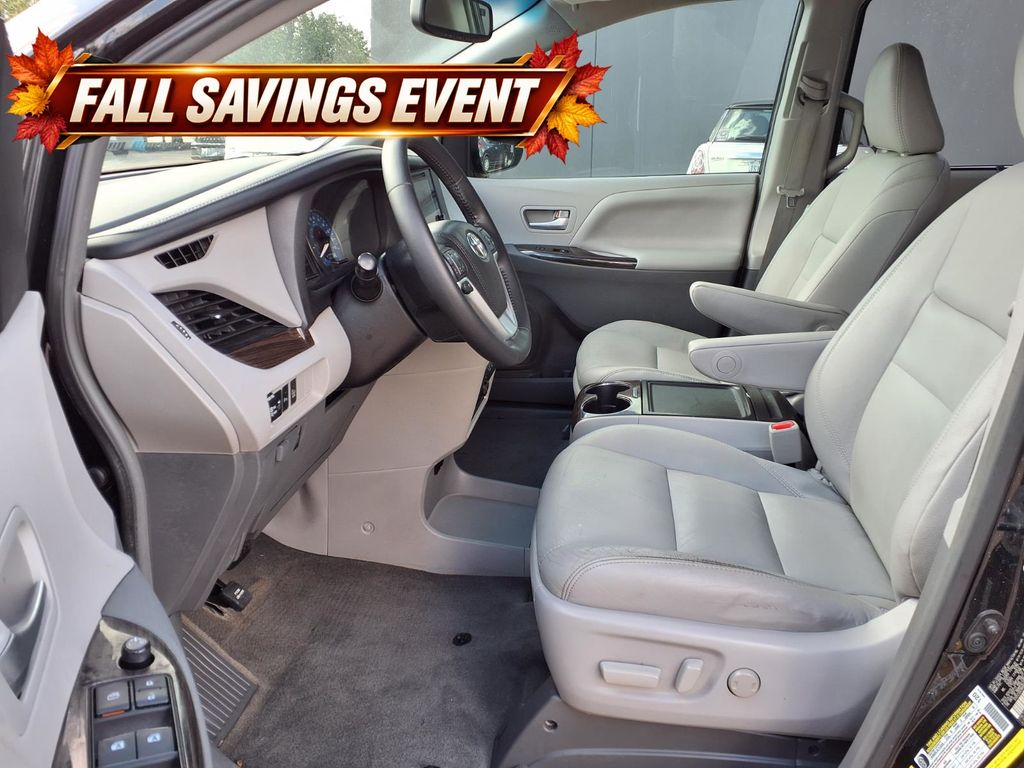 Used 2017 Midnight Black Metallic Toyota XLE Premium image 11