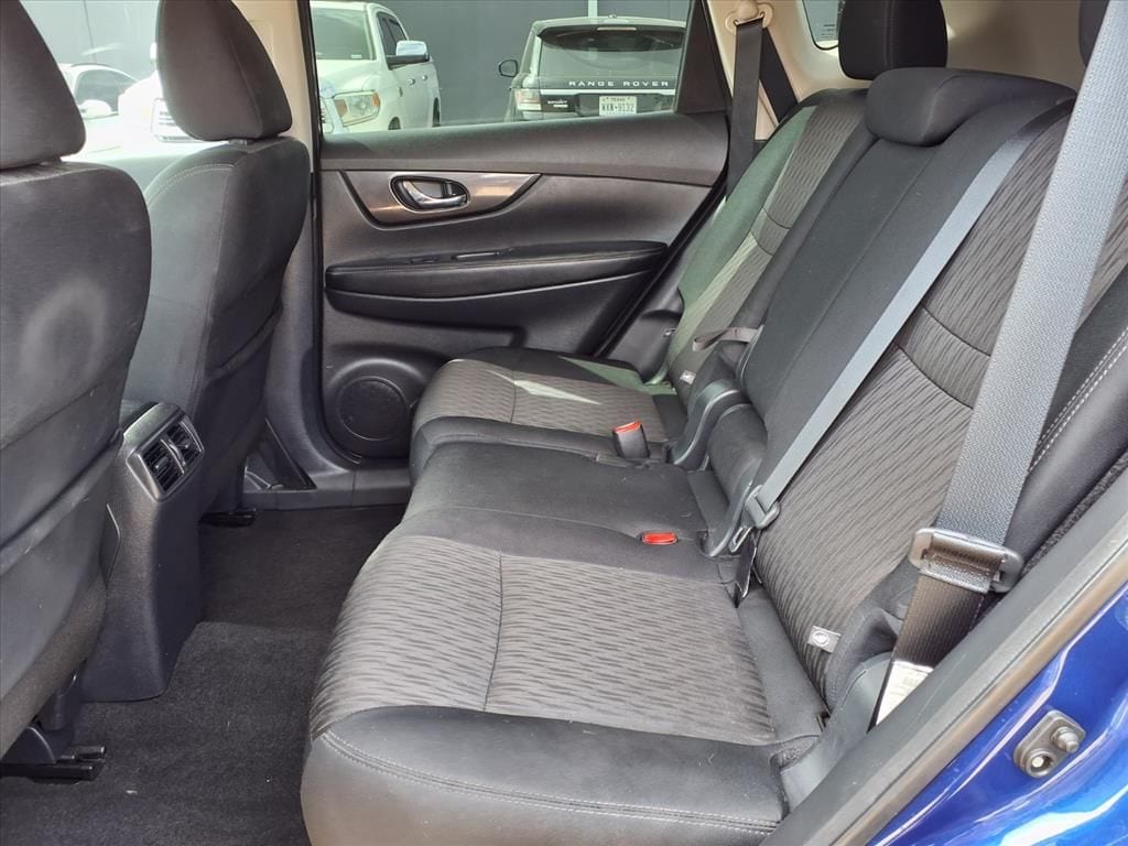 Used 2019 Caspian Blue Metallic Nissan SV image 8