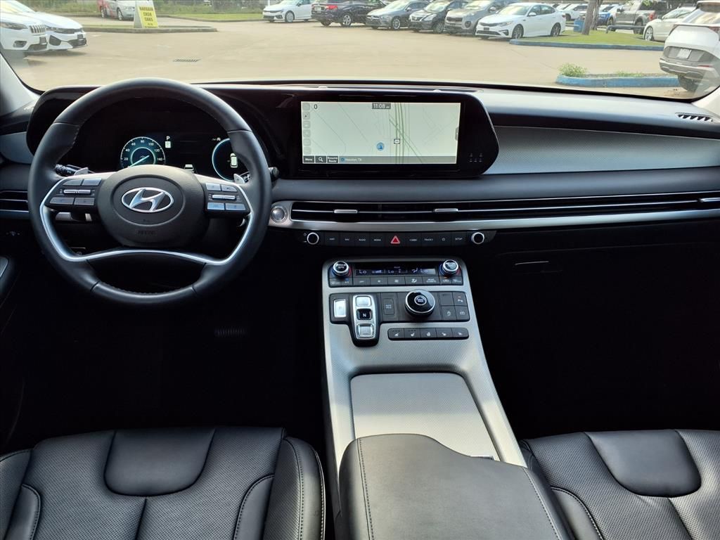 Used 2024 Typhoon Silver Hyundai SEL image 9