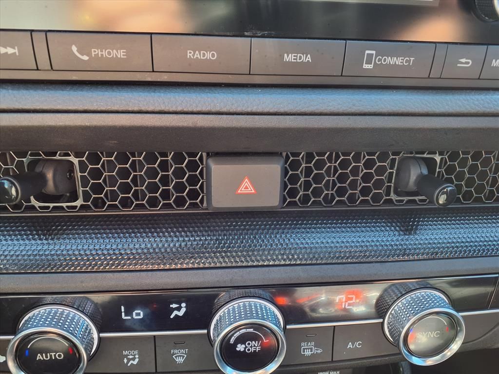 Used 2023  Honda Sport image 27