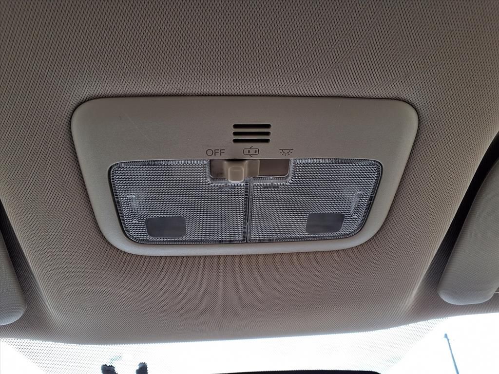 Used 2016 Super White Toyota LE image 27