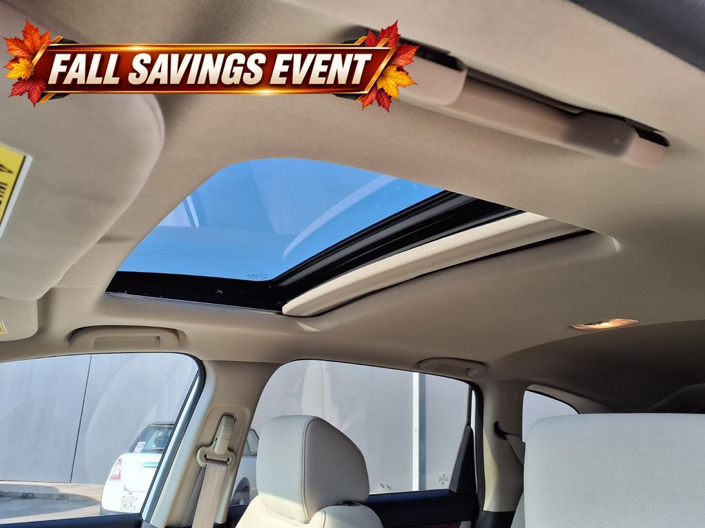 Used 2019 White Honda EX image 10