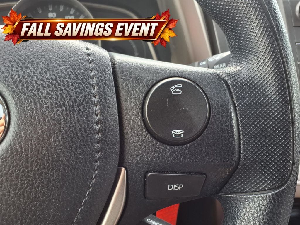 Used 2013 Classic Silver Metallic Toyota XLE image 18