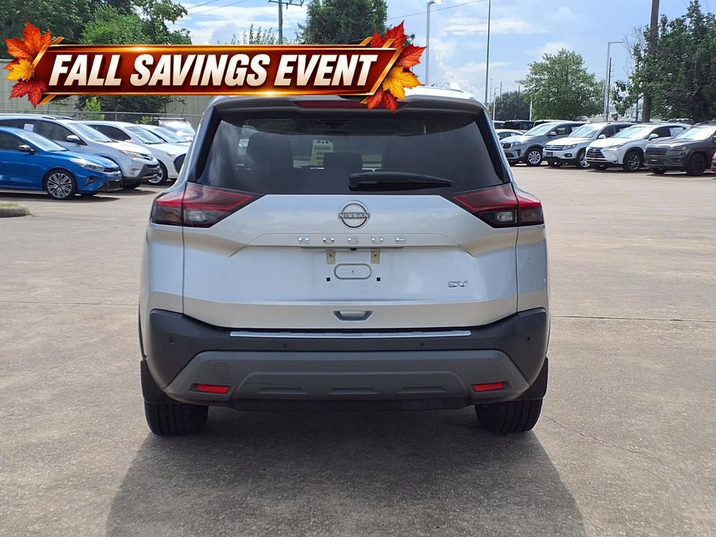 Used 2023 Brilliant Silver Metallic Nissan SV image 8