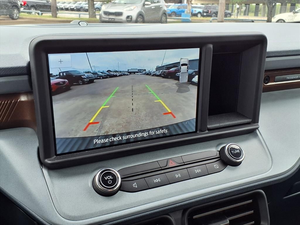 Used 2024 Cactus Gray Ford Lariat image 24