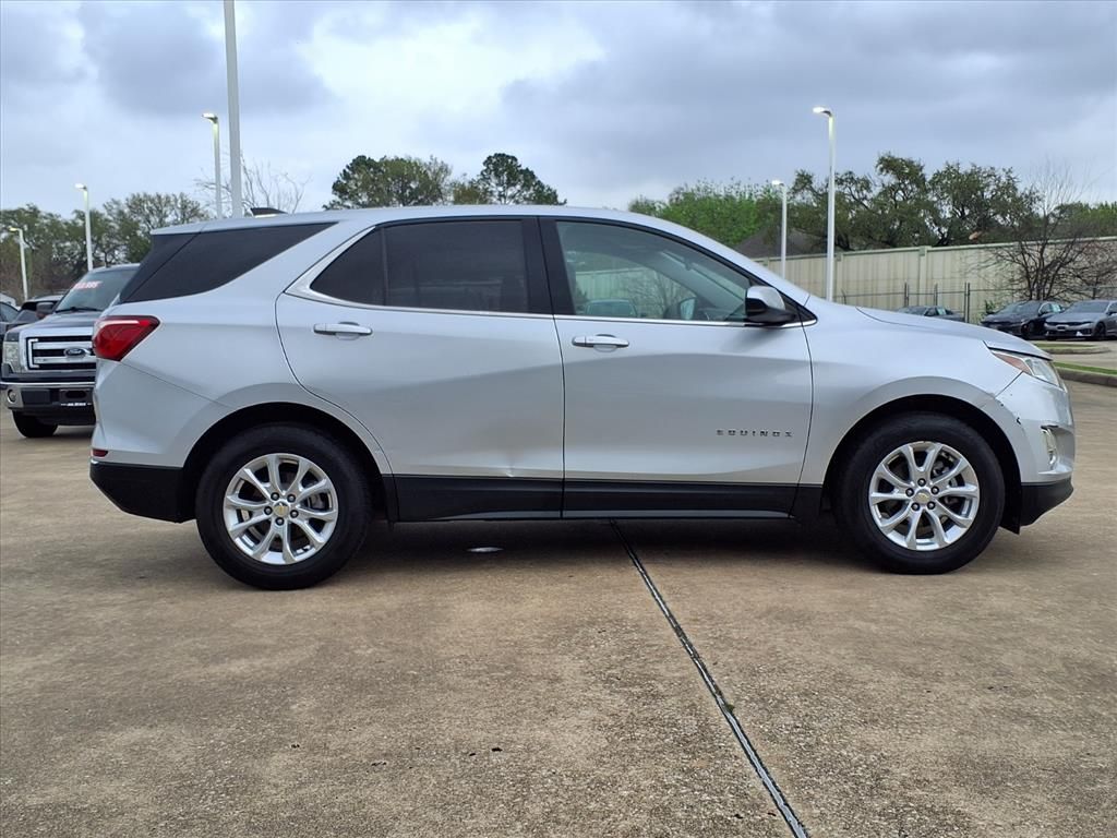 Used 2020 Silver Ice Metallic Chevrolet LT image 8