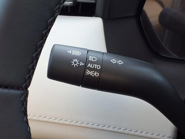 New 2026 Machine Gray Metallic Mazda 2.5 S Select AWD image 9