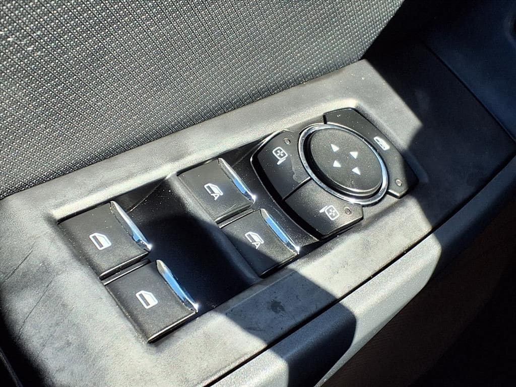 Used 2023 Avalanche Ford XLT image 21