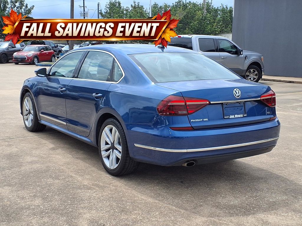 Used 2017 Blue Metallic Volkswagen SEL Premium image 2