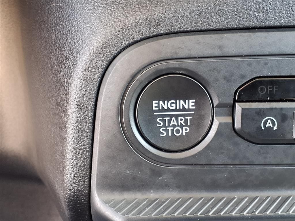 Used 2025 Azure Gray Metallic Ford Big Bend image 14