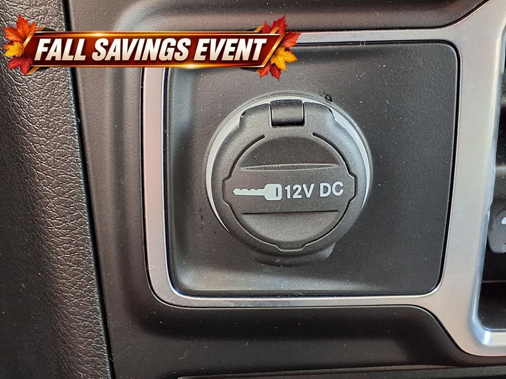 Used 2025 Black Clearcoat Jeep Sahara image 23