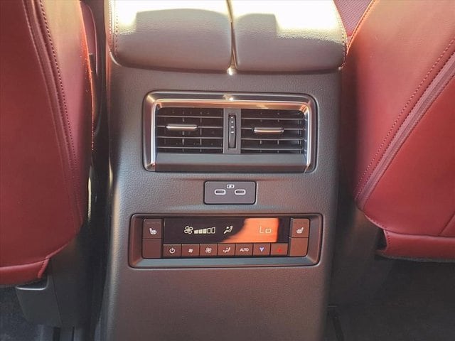 New 2026 Rhodium White Premium Mazda 3.3 Turbo Premium Plus AWD image 9