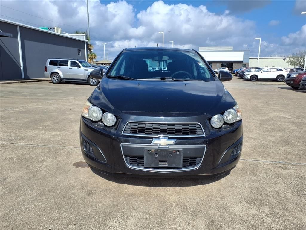 Used 2015 Black Granite Metallic Chevrolet LT image 7