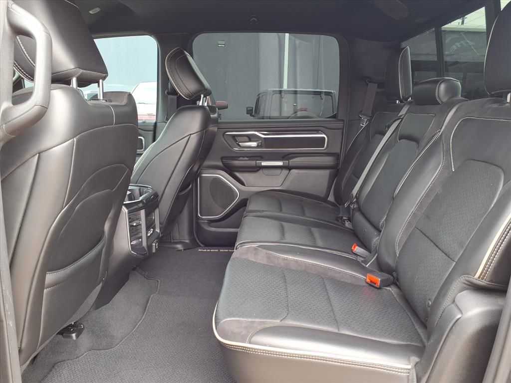 Used 2019 Maximum Steel Metallic Clearcoat Ram Laramie image 12