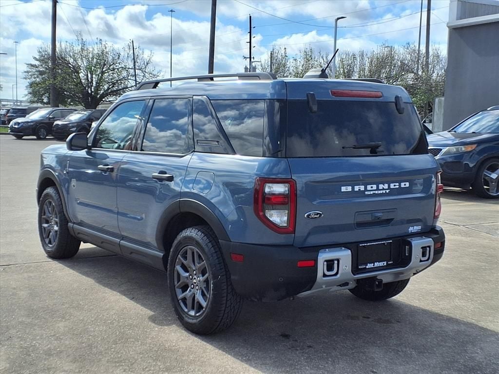 Used 2025 Azure Gray Metallic Ford Big Bend image 2