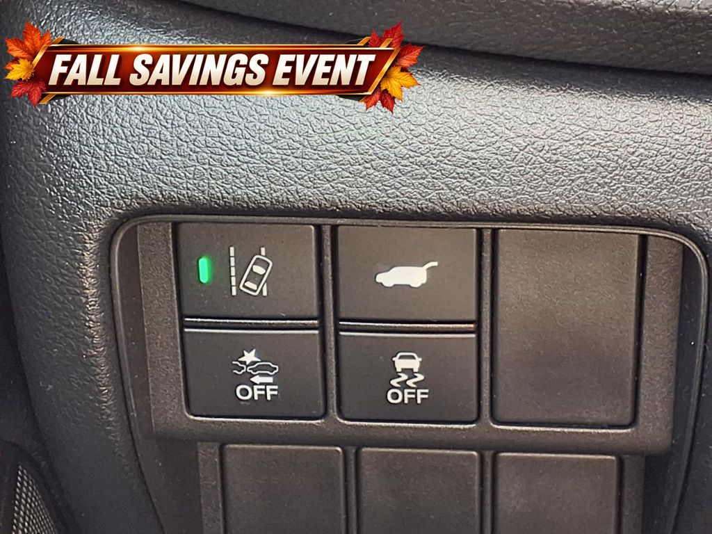 Used 2022 Platinum White Pearl Honda Touring image 26