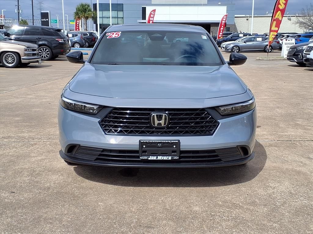 Used 2025 Gray Honda Sport image 25