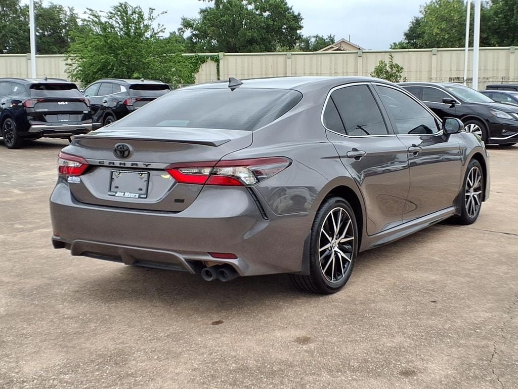 Used 2023 Toyota Camry SE Sedan