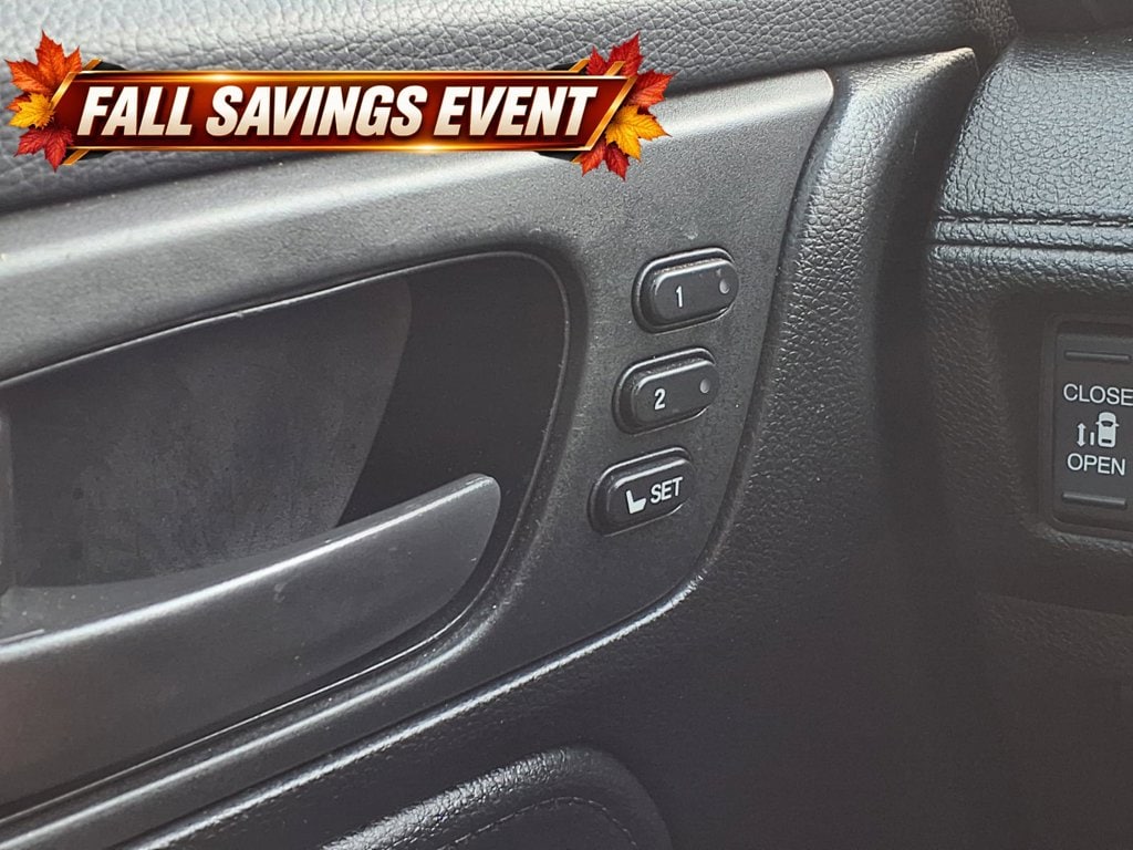 Used 2024 Sonic Gray Pearl Honda Sport image 16