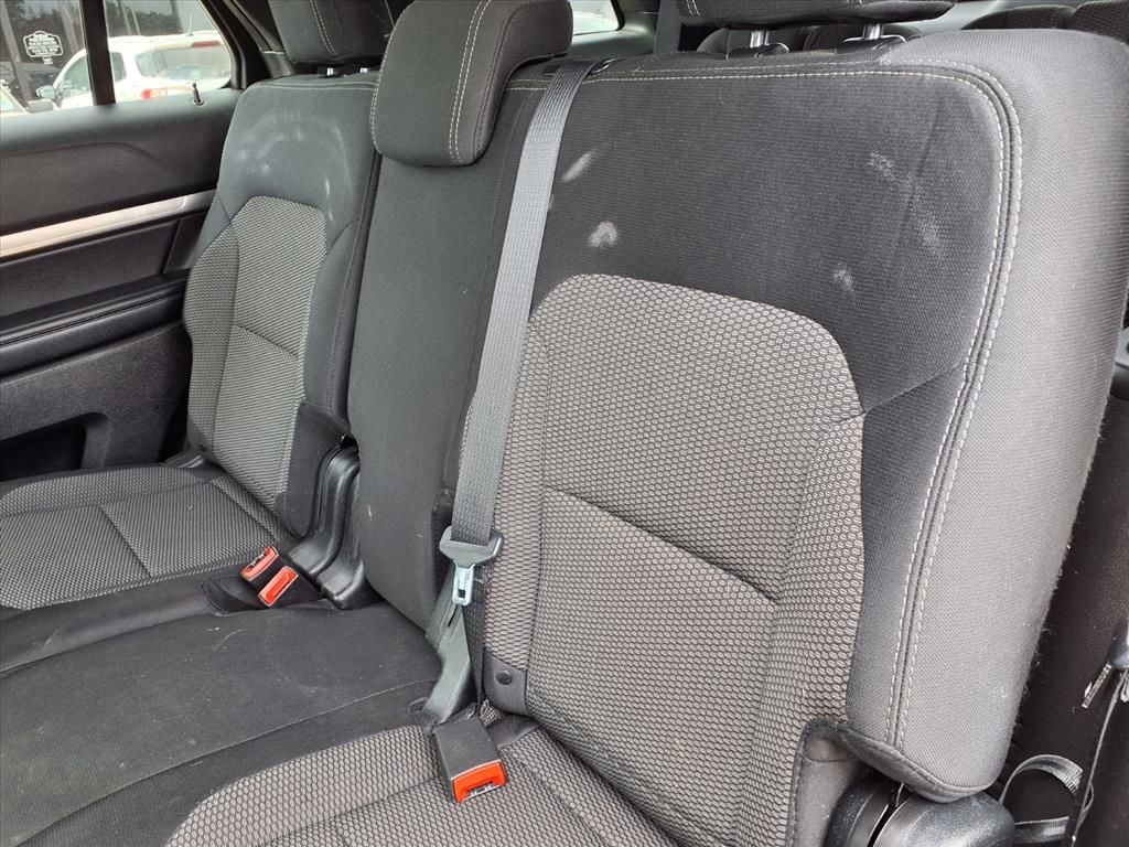 Used 2018 Magnetic Ford XLT image 9