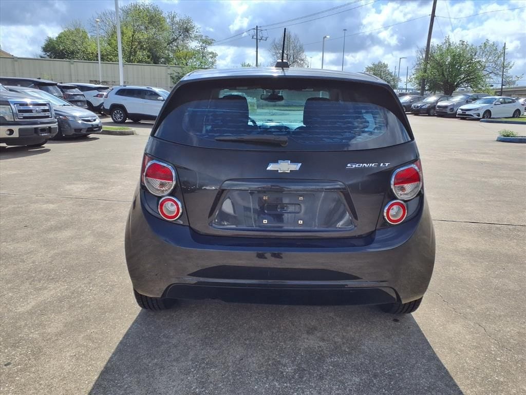 Used 2015 Black Granite Metallic Chevrolet LT image 8