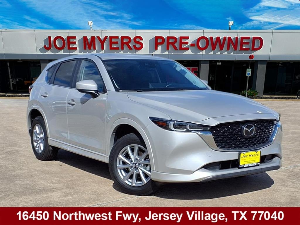2025 Mazda CX-5 S Preferred package's photo