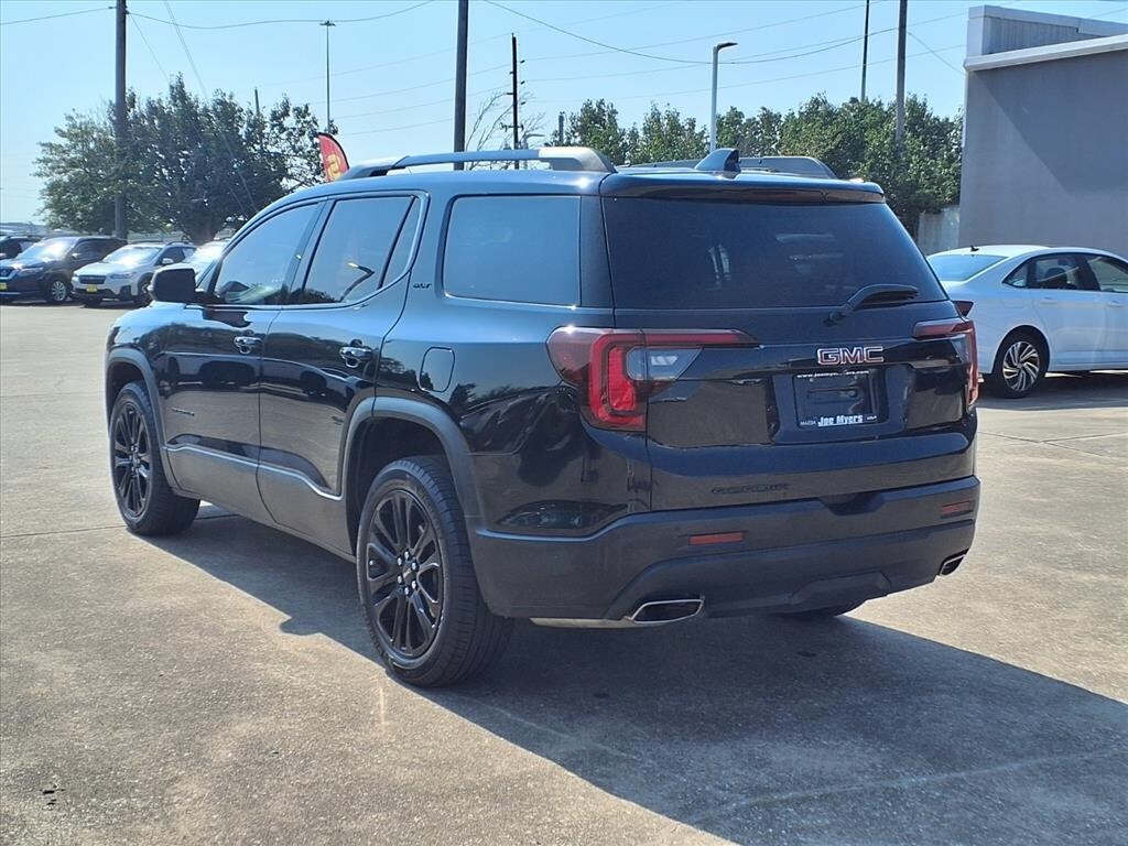 2023 Gmc Acadia SLT photo 3