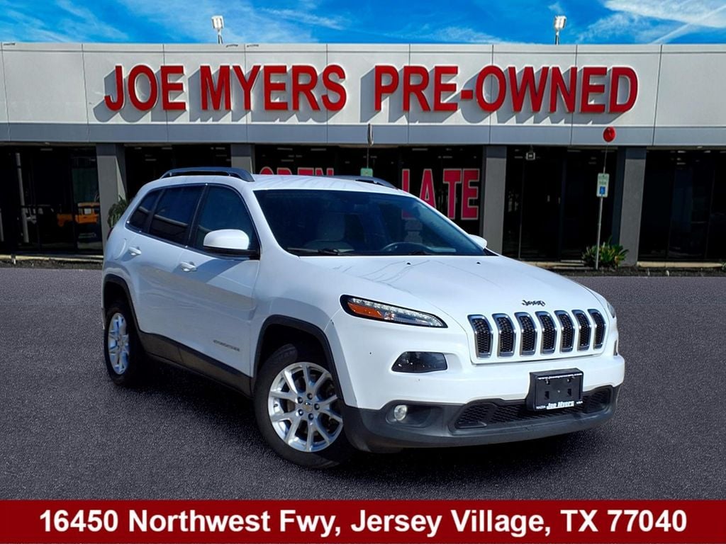 2017 Jeep Cherokee Latitude's photo