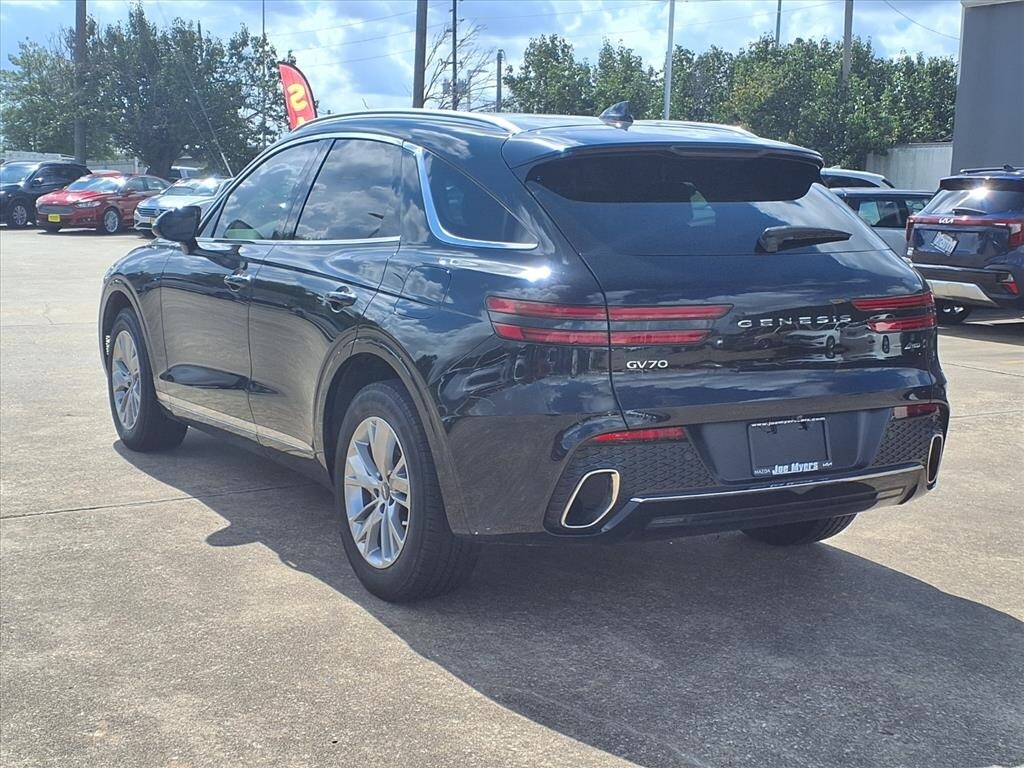 2023 Genesis GV70 Select Advanced 2.5T Sport Prestige photo 3