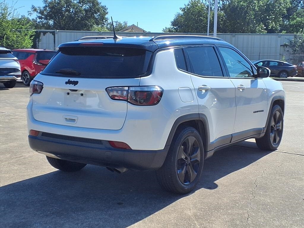 2019 Jeep Compass North Edition Latitude photo 2