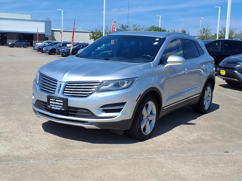 2016 Lincoln MKC Premiere photo 2