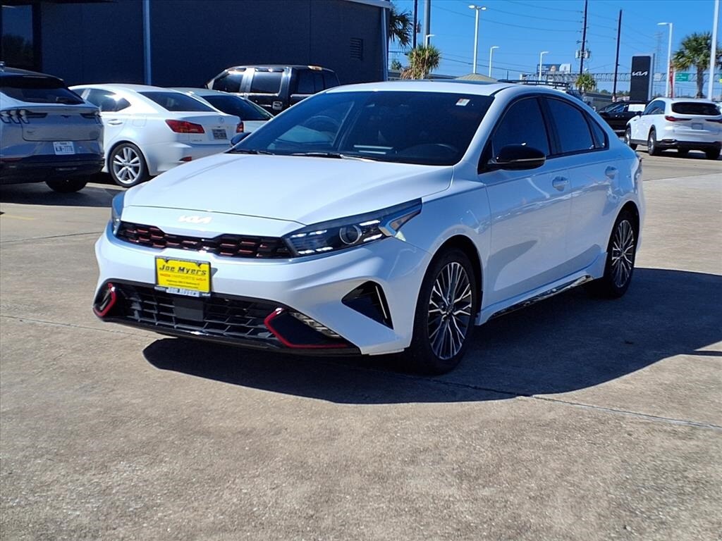 Certified 2023 Kia Forte GT-Line Sedan