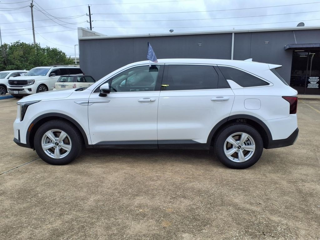 Certified 2026 Kia Sorento LX SUV
