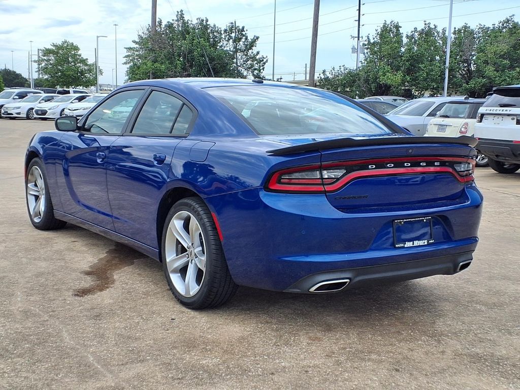 Used 2018 Dodge Charger SXT with VIN 2C3CDXBG9JH164000 for sale in Jersey Village, TX
