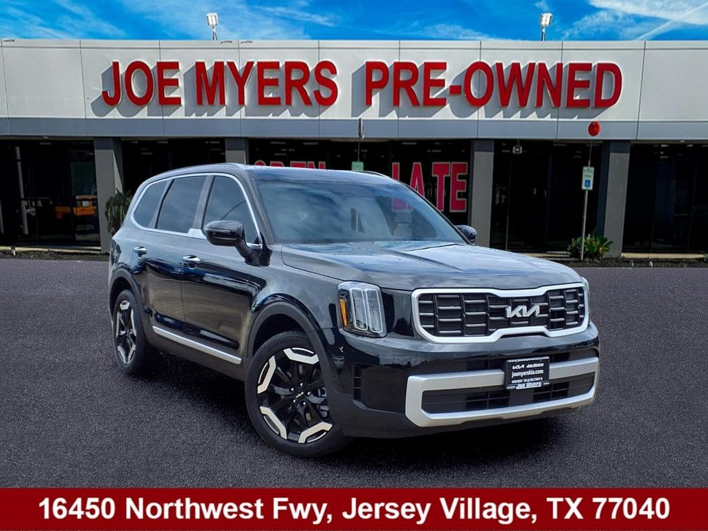 Certified 2025 Kia Telluride S SUV