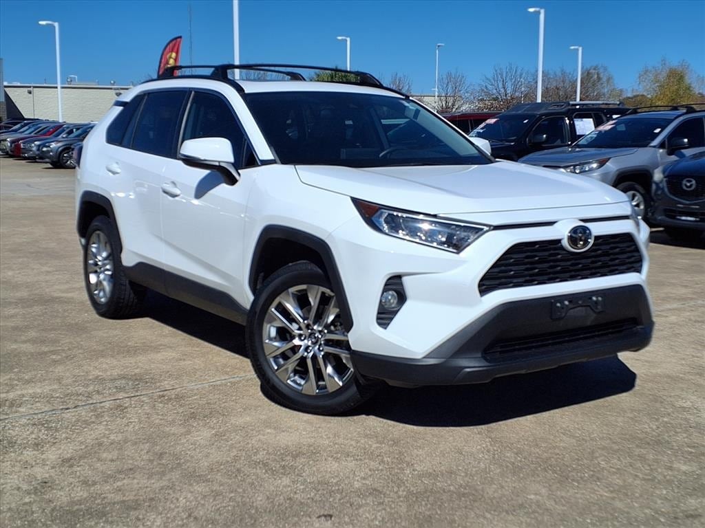 Used 2020 Toyota RAV4 XLE Premium SUV