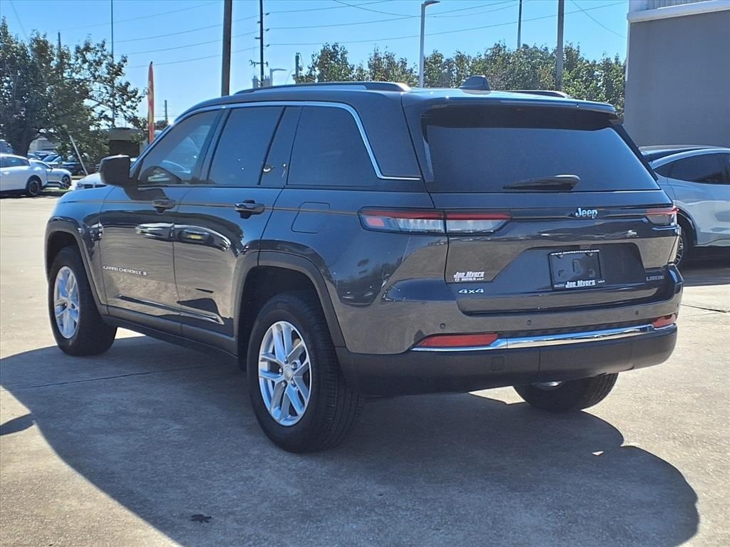 Used 2024 Jeep Grand Cherokee Laredo SUV