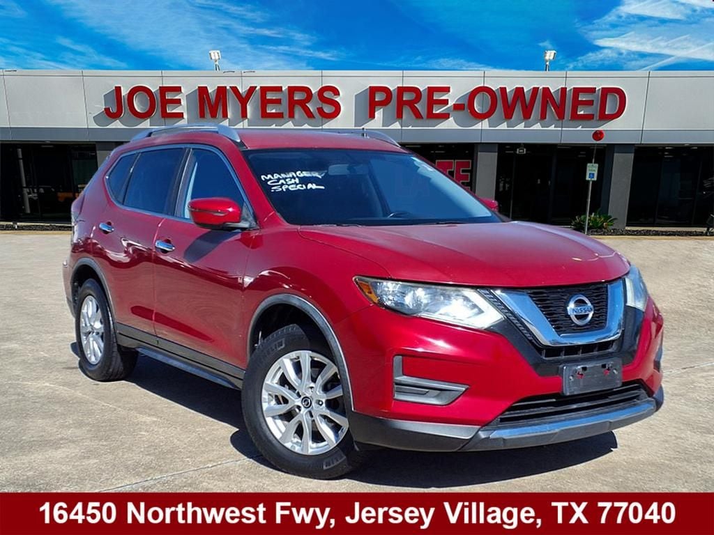 2017 Nissan Rogue SV