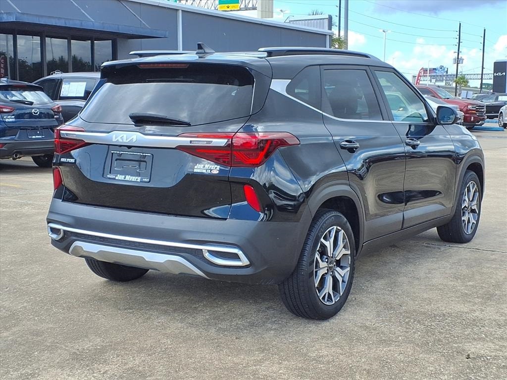 Certified 2022 Kia Seltos EX SUV