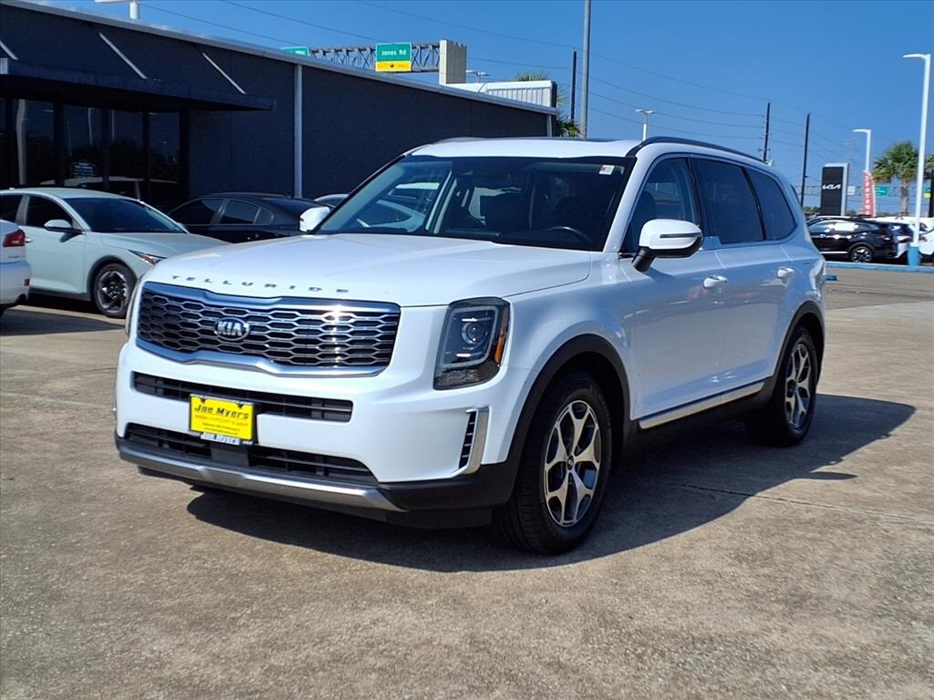 2020 Kia Telluride EX photo 2