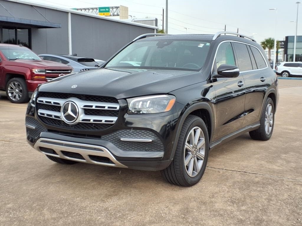 2023 Mercedes Benz GLS 450 4MATIC photo 2