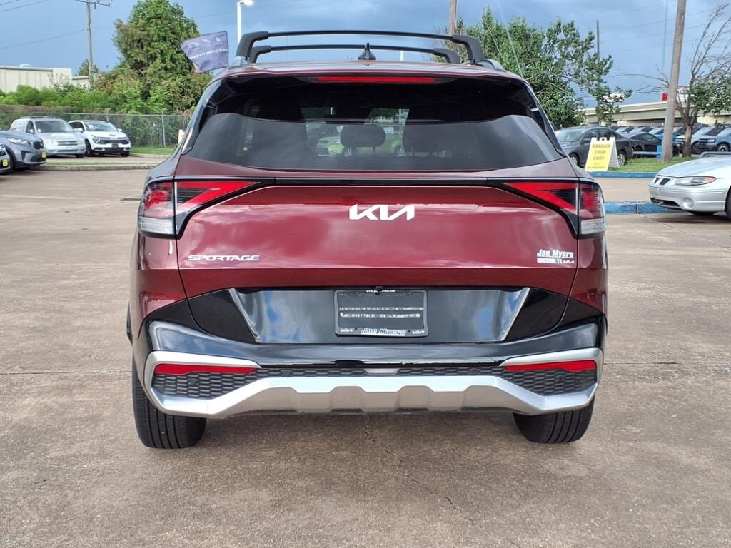2025 Kia Sportage SX photo 4
