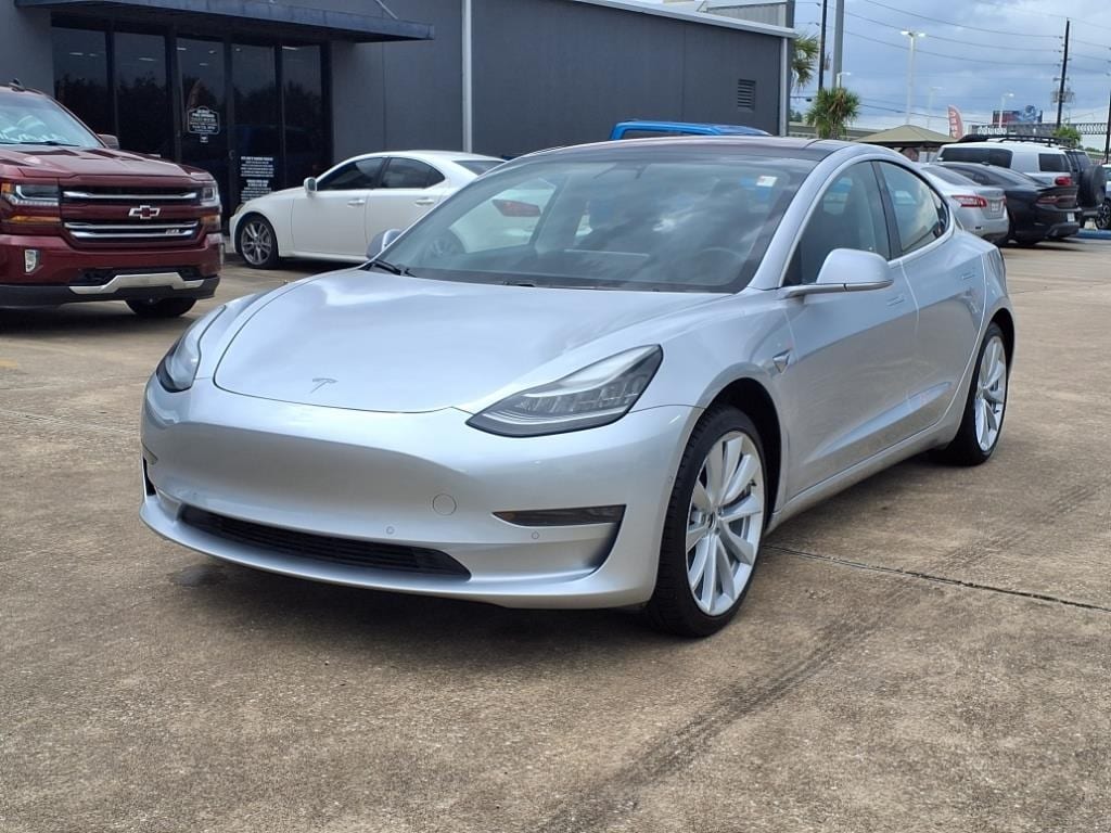 Used 2018 Tesla Model 3 Long Range with VIN 5YJ3E1EA2JF009579 for sale in Jersey Village, TX