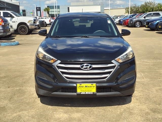 Used 2017 Hyundai Tucson SE with VIN KM8J23A40HU511306 for sale in Houston, TX