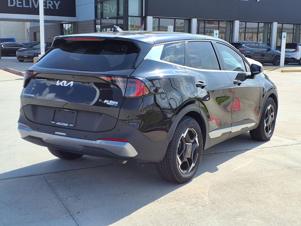 Certified 2026 Kia Sportage EX SUV