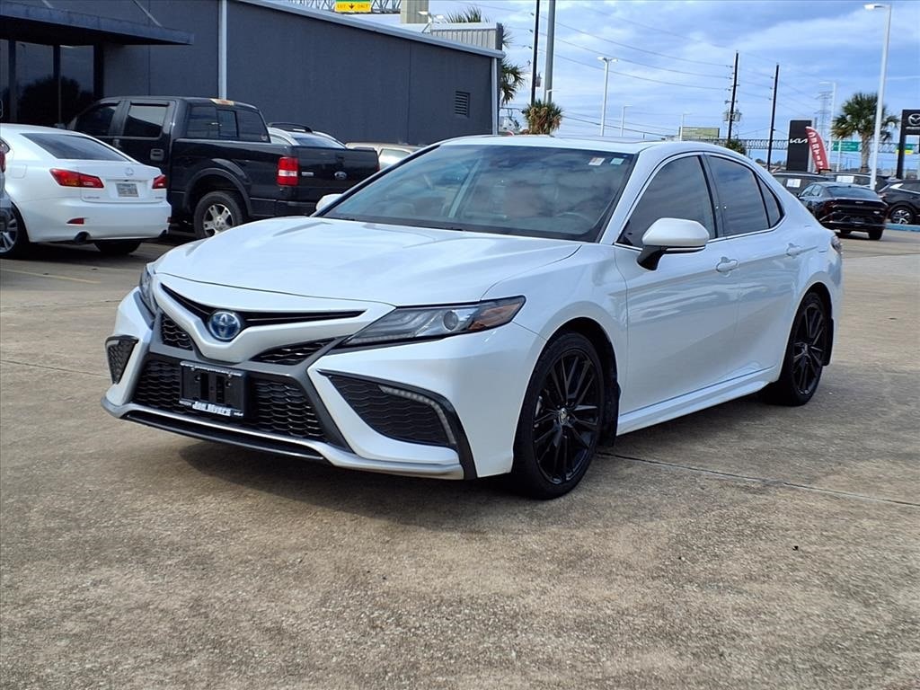 Used 2023 Toyota Camry Hybrid XSE Sedan