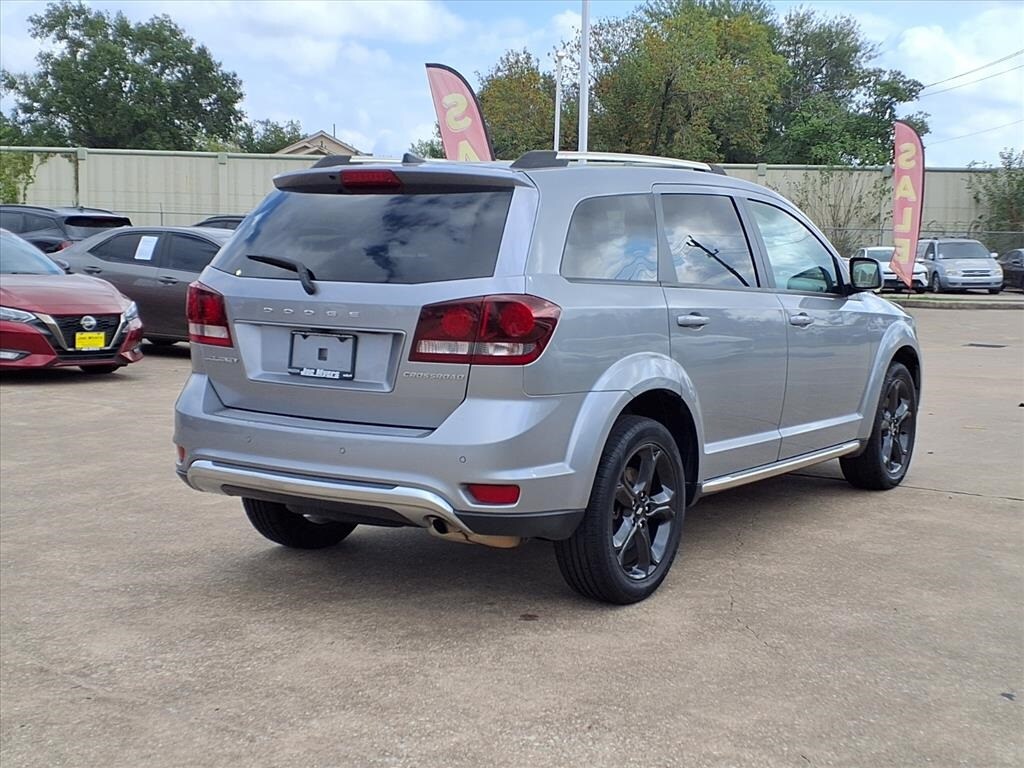 2020 Dodge Journey Crossroad photo 4