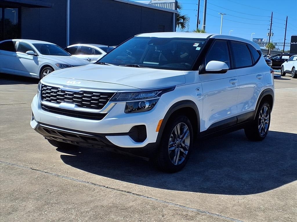 Certified 2023 Kia Seltos LX SUV